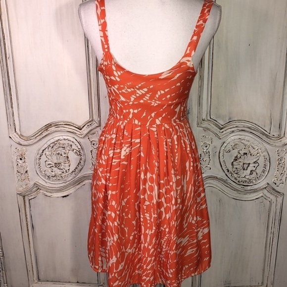 Lauren Conrad Orange and Cream Graphic Strap Front Tie Empire Cut Dress Size 2 - Picture 8 of 14
